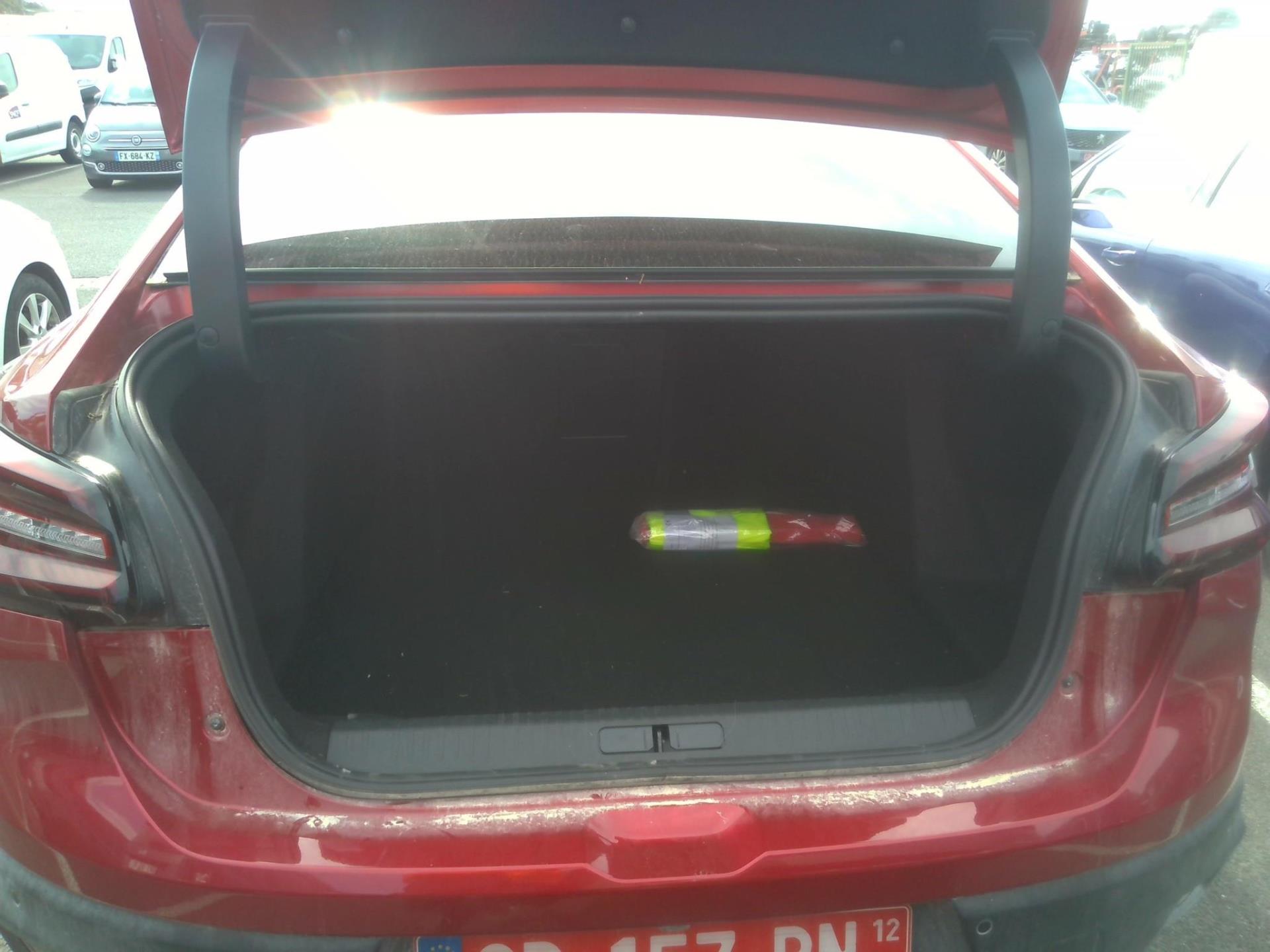 Citroen C4 X PureTech 130 S&S EAT8 Shine 2023