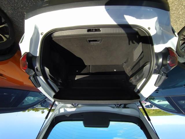 Foto Citroën C4 X 12