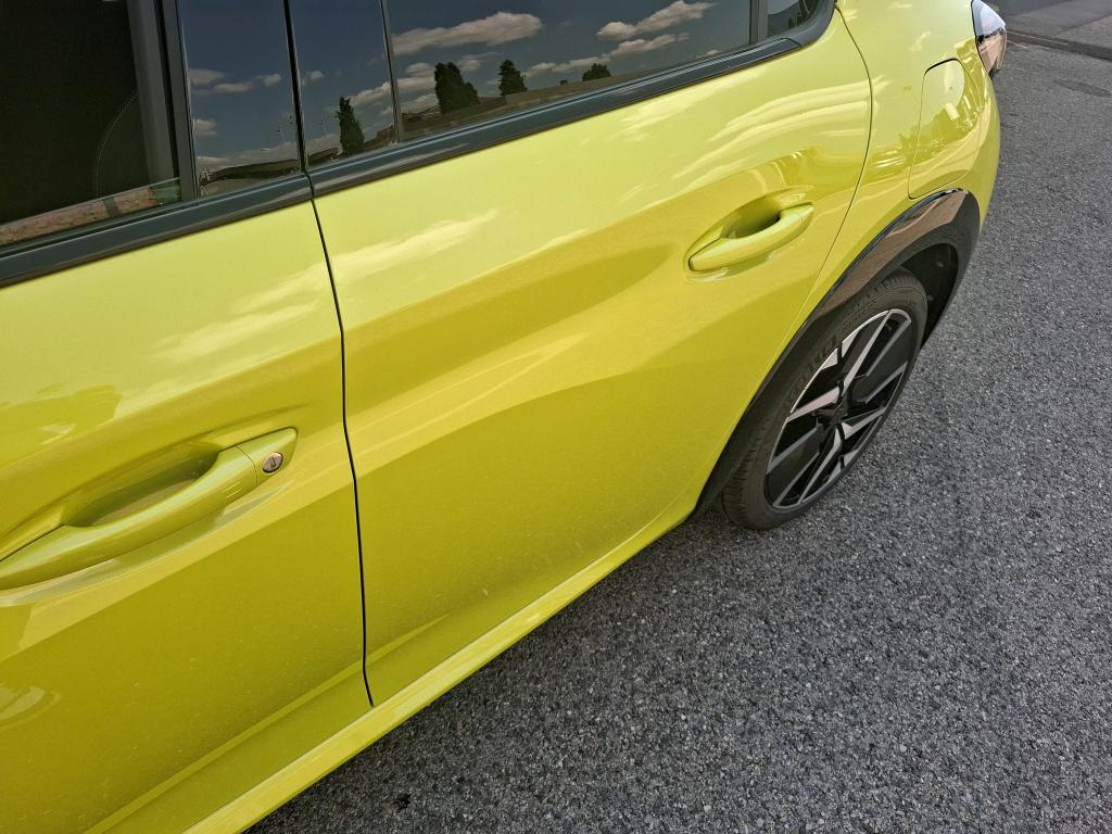 Peugeot 208 Hybrid 145 ch e-DCS6 GT 2025