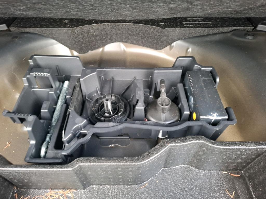 Peugeot 2008 BlueHDi 130 S&S EAT8 GT 2021