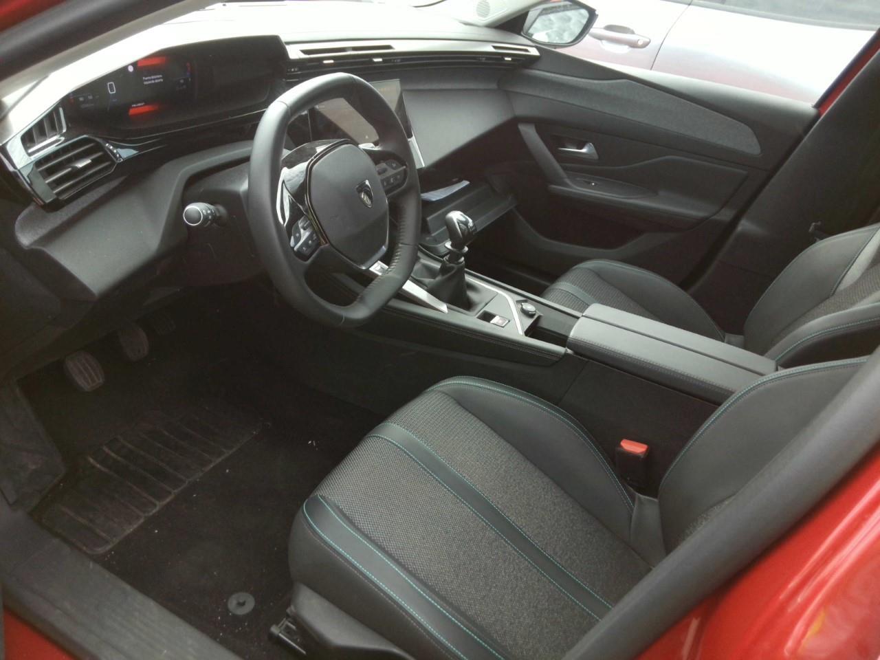 Foto Peugeot 308 10