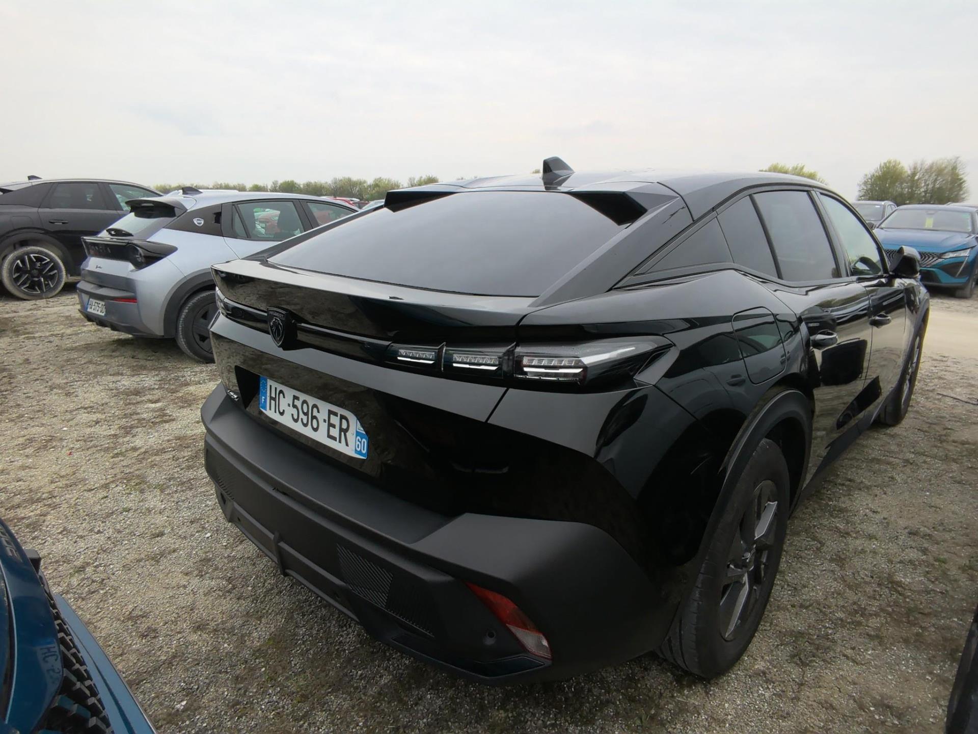 Peugeot 408 Hybrid 136 e-DCS6 Allure 2025