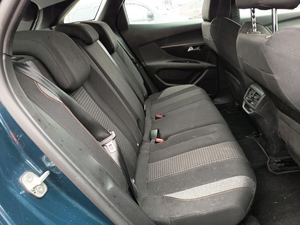 Peugeot 3008 BlueHDi 130ch S&S EAT8 Active Pack 2022