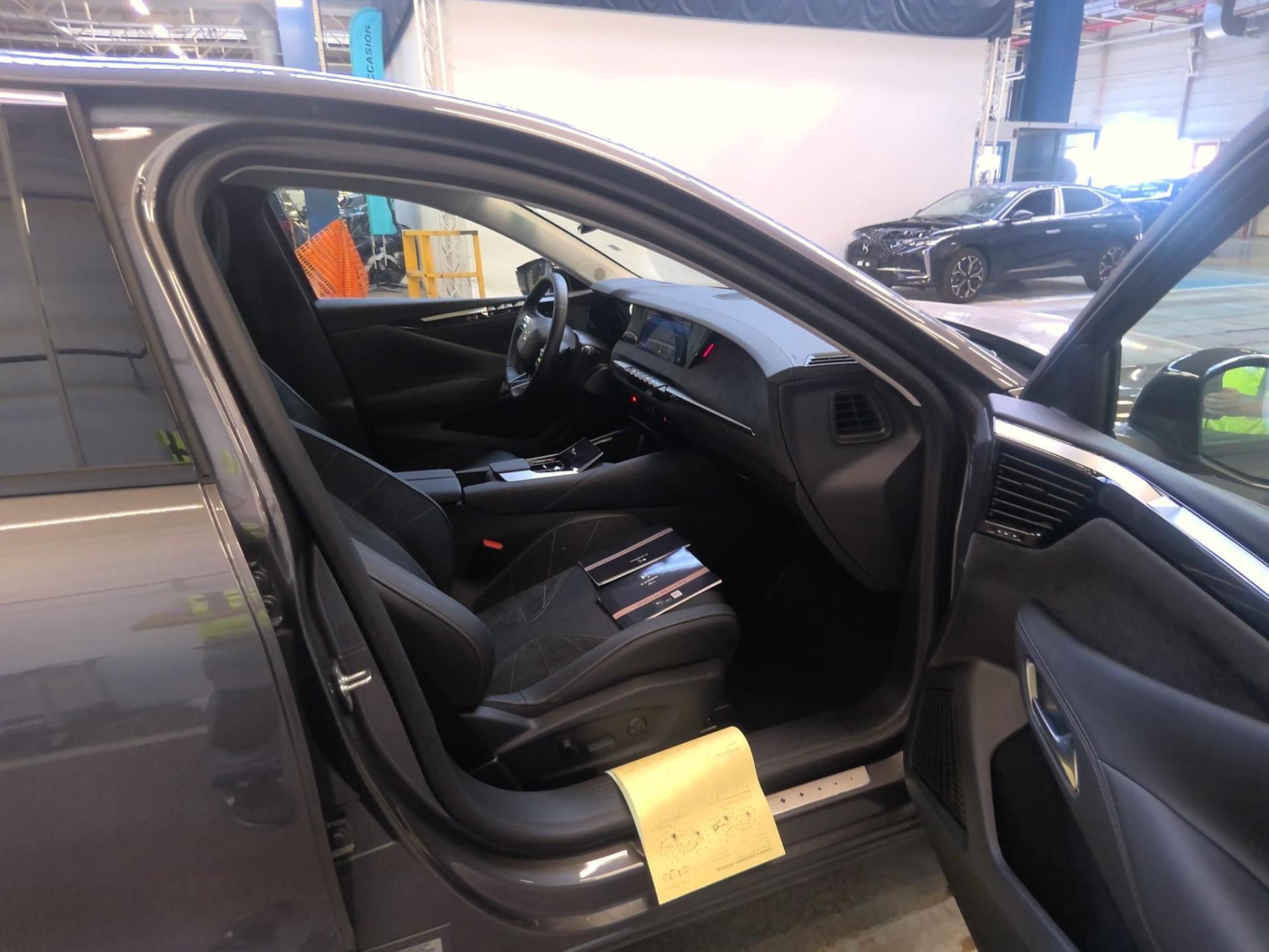 DS DS 4 PureTech 130 EAT8 Etoile - Alcantara 2024