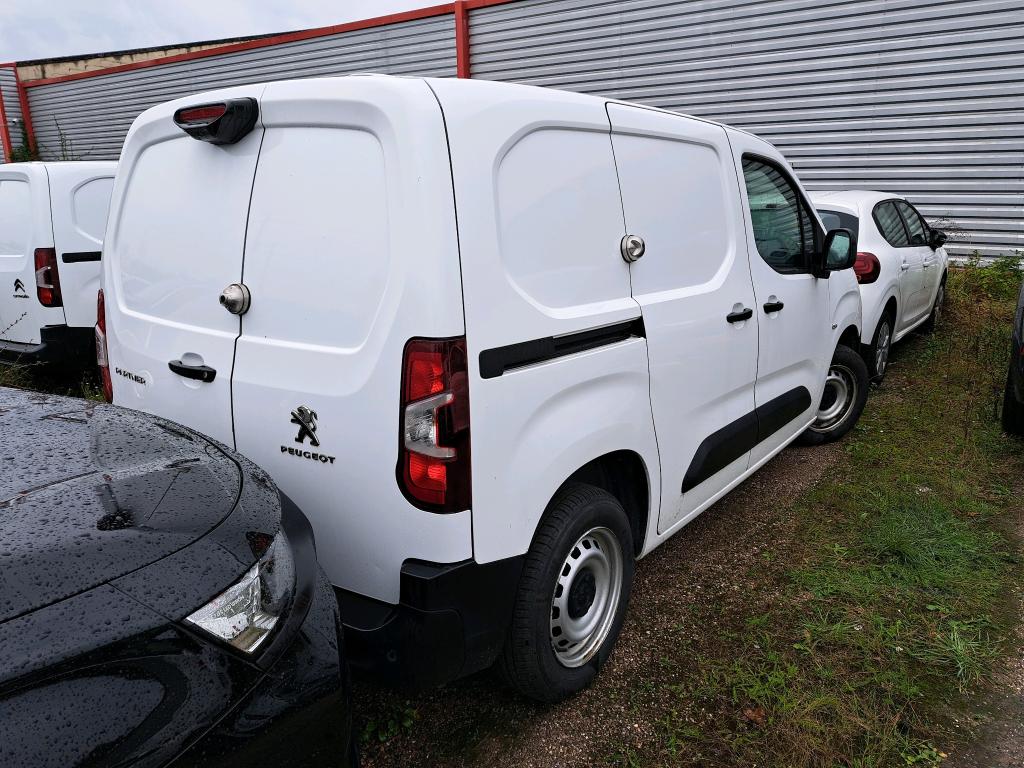 Peugeot PARTNER FOURGON STANDARD 650 KG BLUEHDI 100 S&S BVM5 ASPHALT 2021