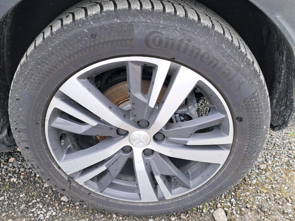 Peugeot 3008 Hybrid 225 e-EAT8 Active Pack 2022