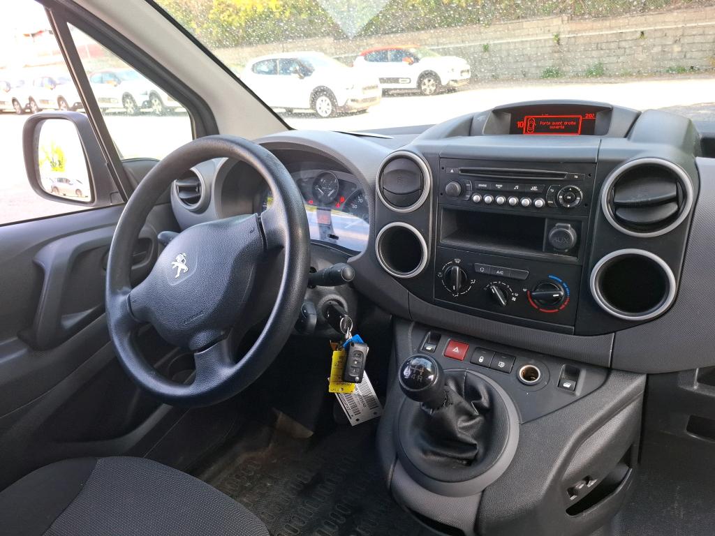 Peugeot PARTNER FOURGON STANDARD 1.6 BLUEHDI 100 BVM5 PREMIUM 2018