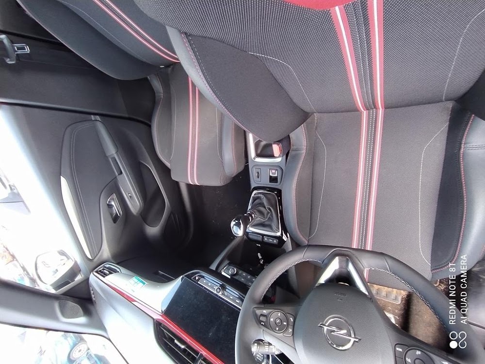 Foto Opel Corsa 13