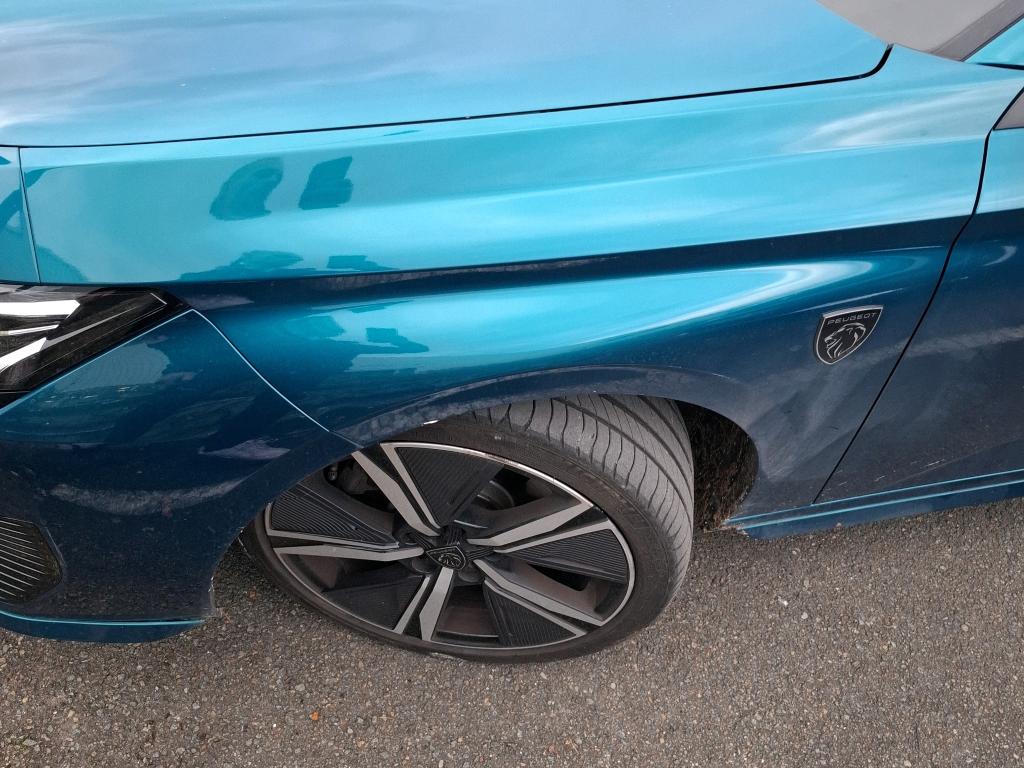 Peugeot 308 Hybrid 136 e-DCS6 GT 2024