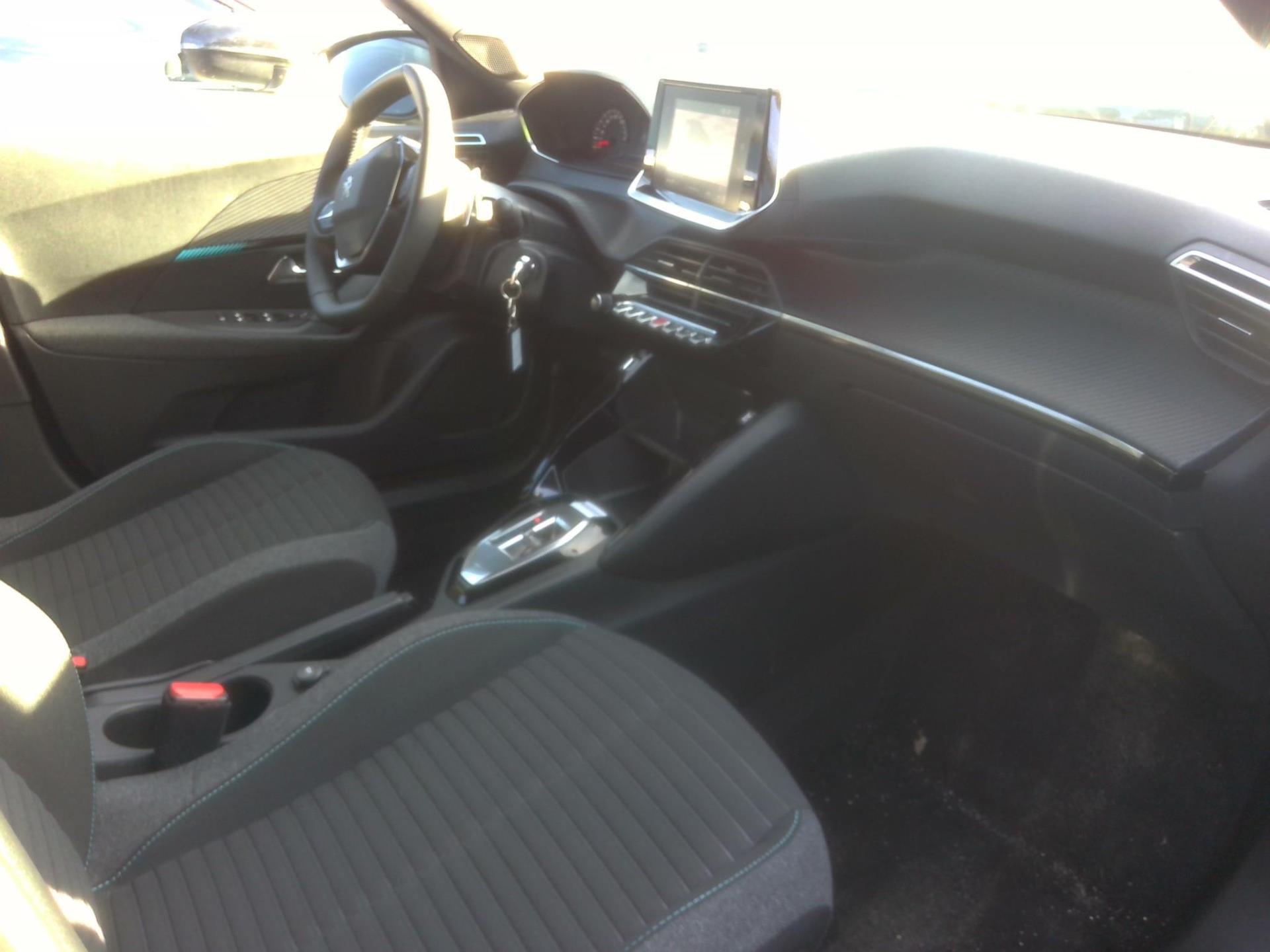Peugeot 2008 PureTech 130 S&S EAT8 Style 2023