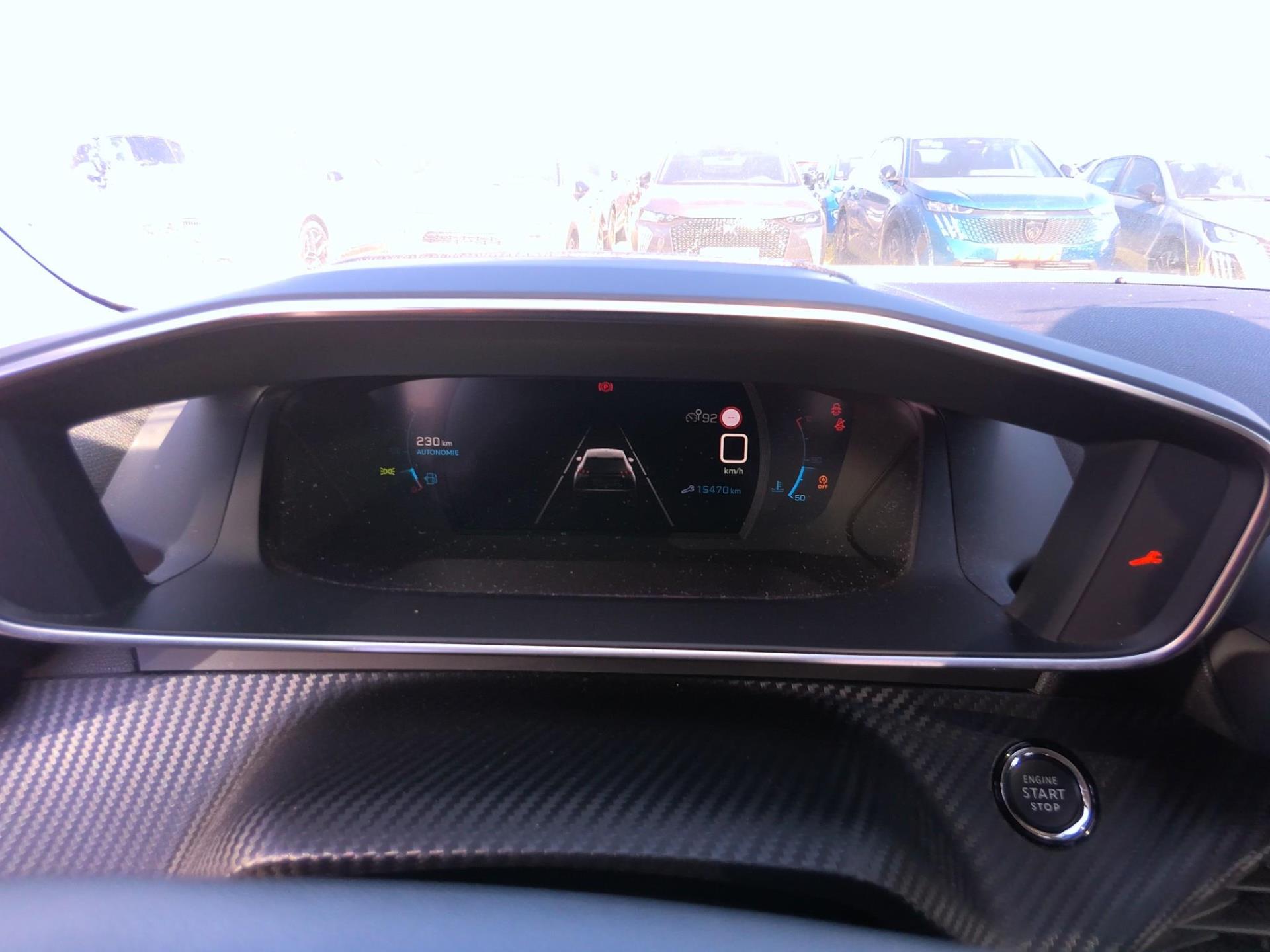 Peugeot 2008 PureTech 100 S&S BVM6 Allure Pack 2021