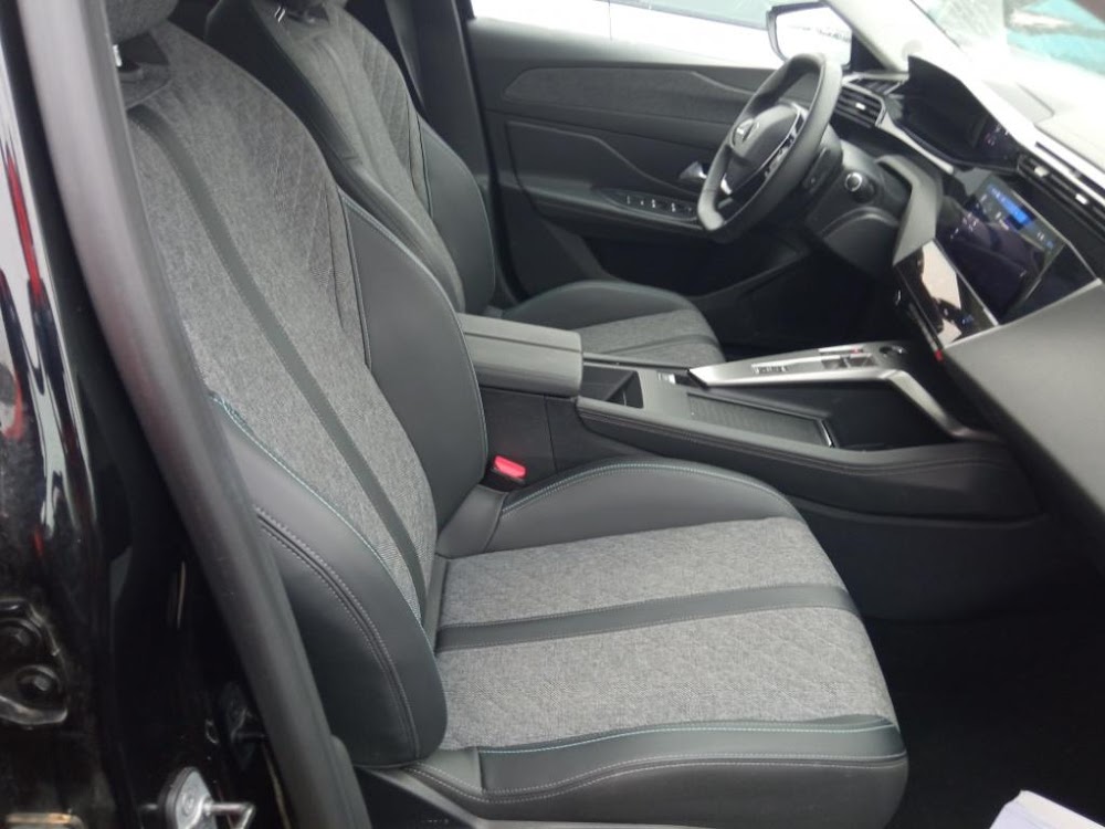 Foto Peugeot 408 6
