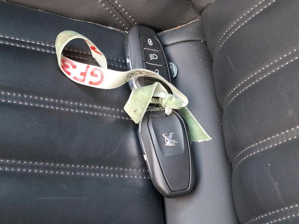 Peugeot 2008 PureTech 155 S&S EAT8 GT 2022