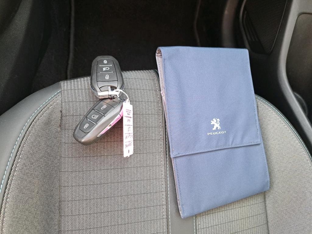 Peugeot 208 BlueHDi 100 S&S BVM6 Allure Business 2021