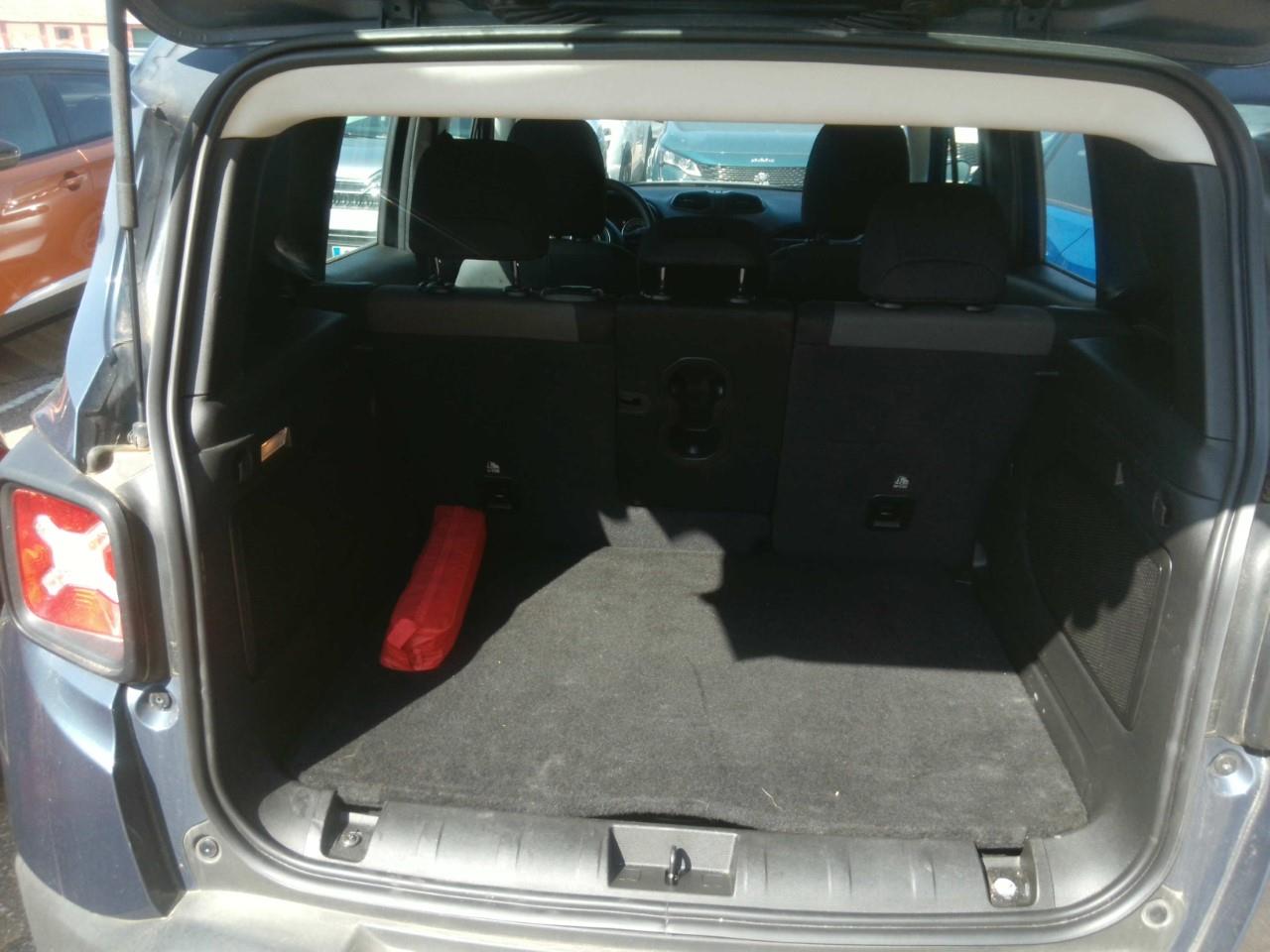 Foto Jeep Renegade 7
