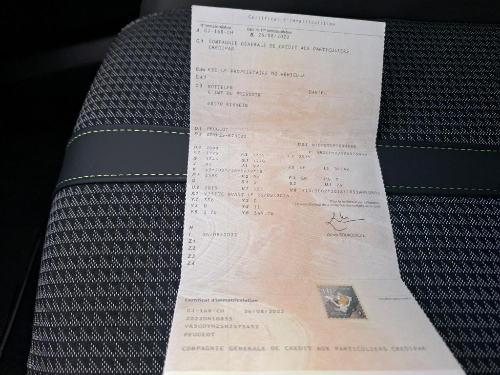 Peugeot 2008 BlueHDi 130 S&S EAT8 GT 2022