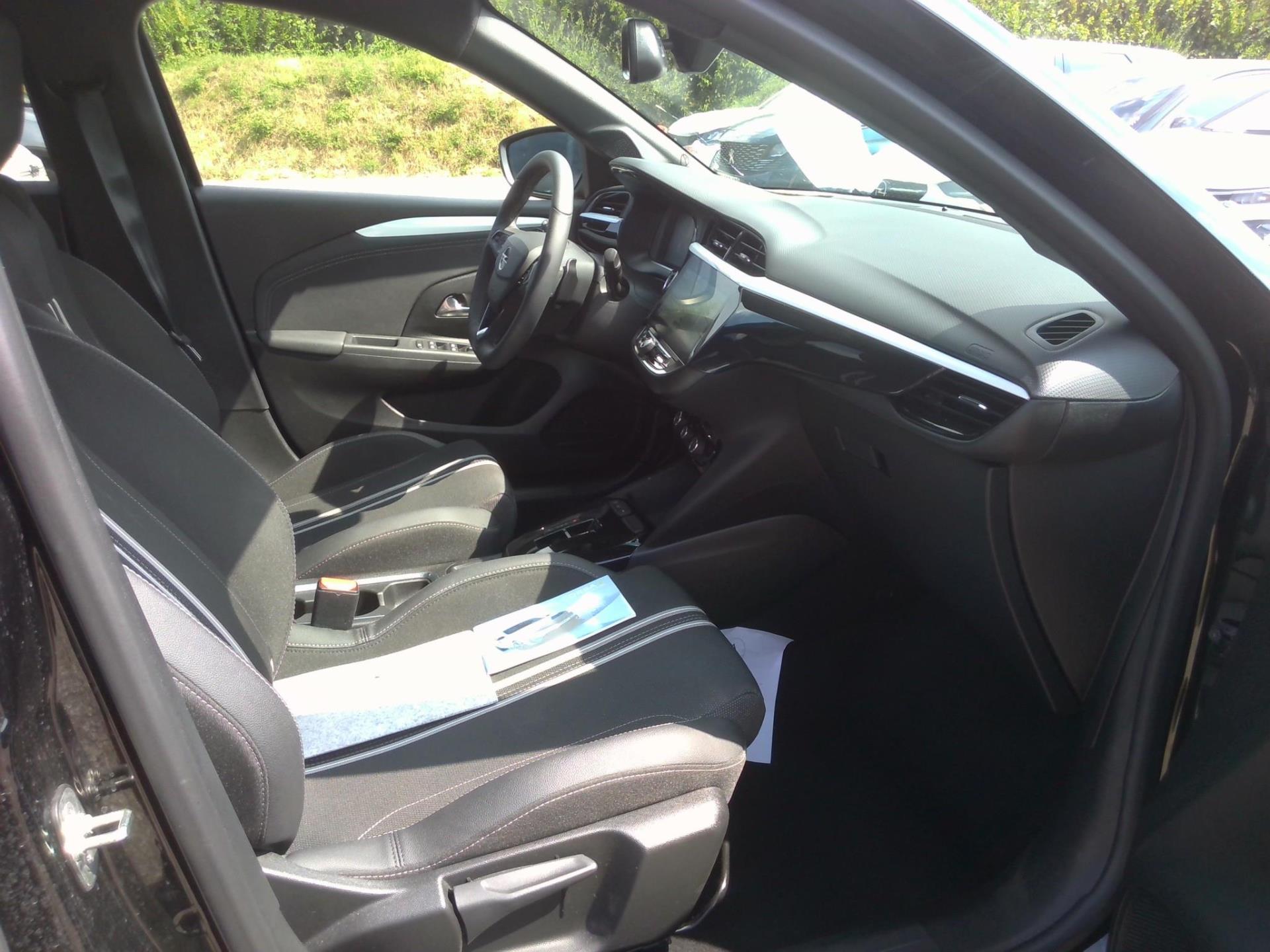 Opel Corsa 1.2 Turbo Hybrid 100 ch e-DCT6 GS 2024