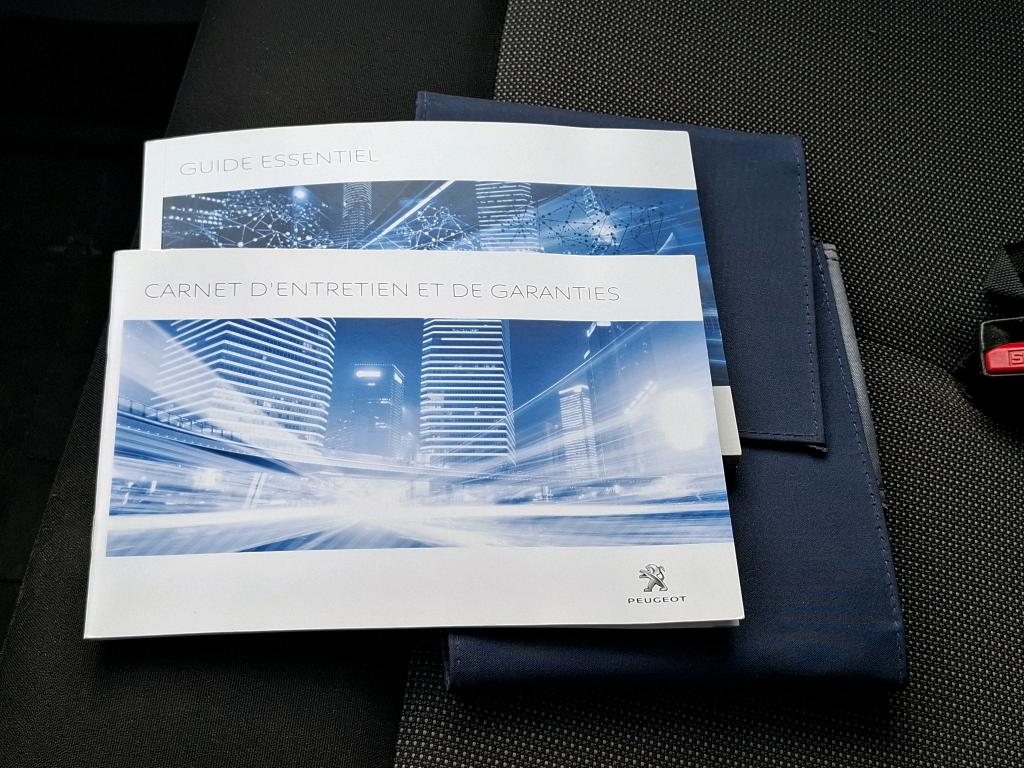 Peugeot EXPERT FGN TOLE STANDARD 2.0  BLUEHDI 120 S&S BVM6 PREMIUM 2018