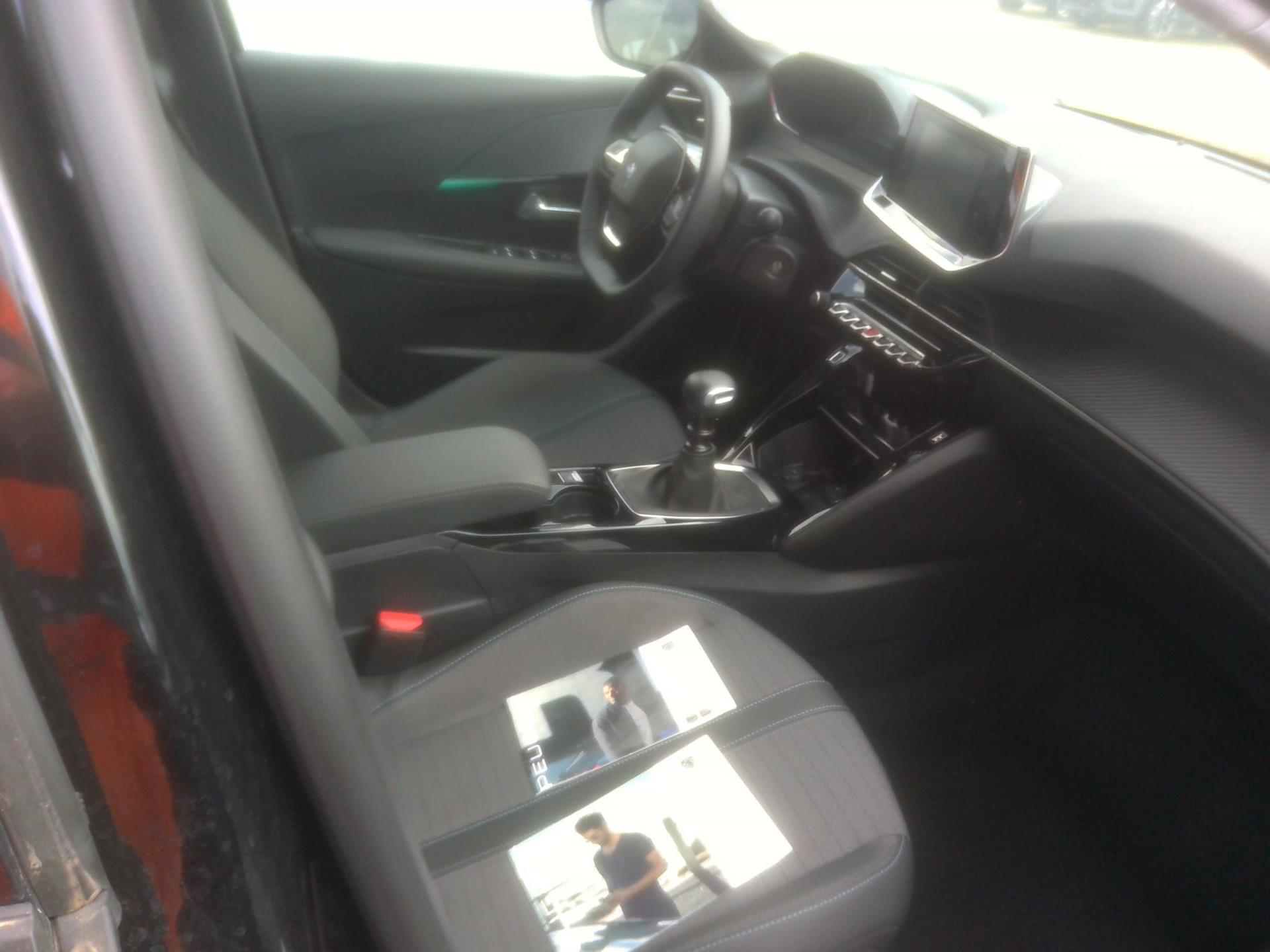 Peugeot 208 PureTech 100 S&S BVM6 Allure 2023