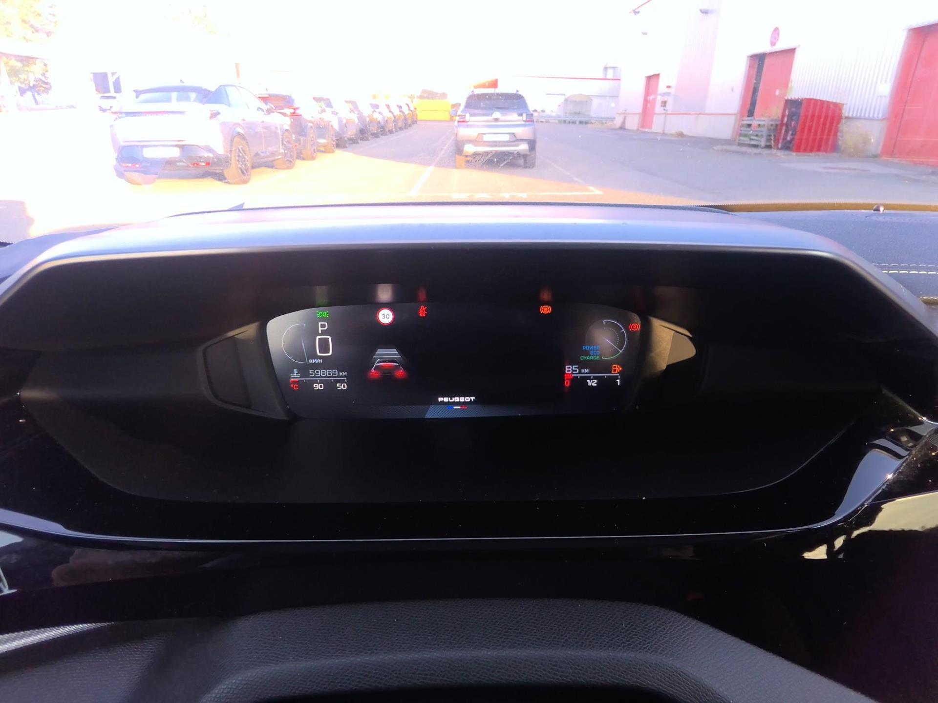 Peugeot 308 Hybrid 145 e-DCS6 GT 2025