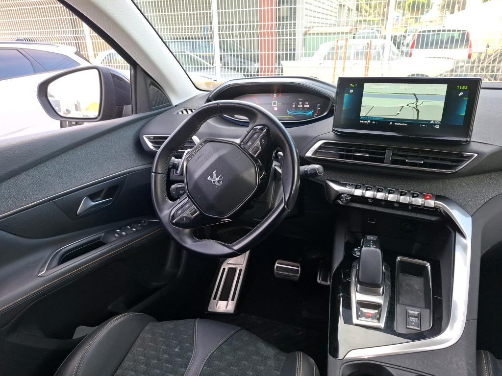 Peugeot 3008 Hybrid 225 e-EAT8 Roadtrip 2022