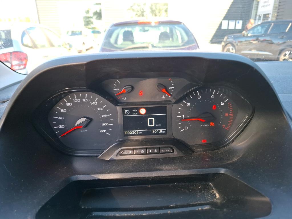 Peugeot PARTNER FOURGON STANDARD 1000 KG BLUEHDI 100 S&S BVM5 ASPHALT 2021