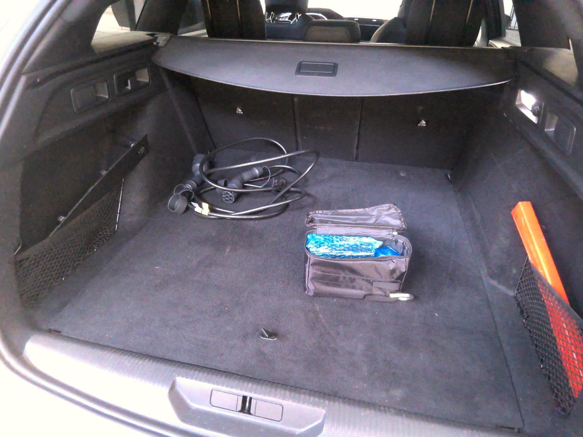 Peugeot 308 SW PHEV 225 e-EAT8 GT 2024