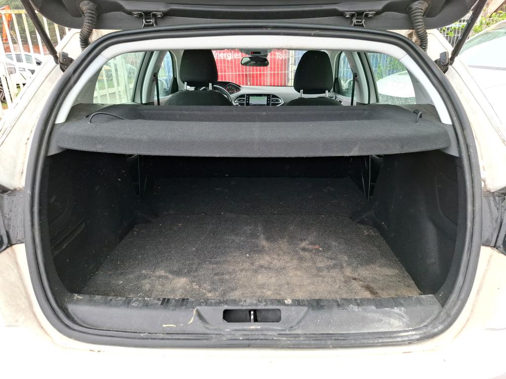 Peugeot 308 AFFAIRE BLUEHDI 130 S&S BVM6 PREMIUM PACK 2021