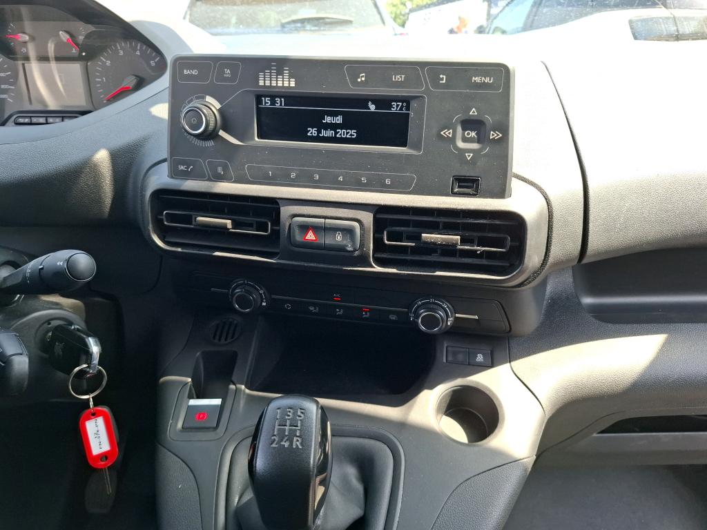 Peugeot PARTNER FOURGON STANDARD 650 KG BLUEHDI 100 S&S BVM5 PREMIUM 2020