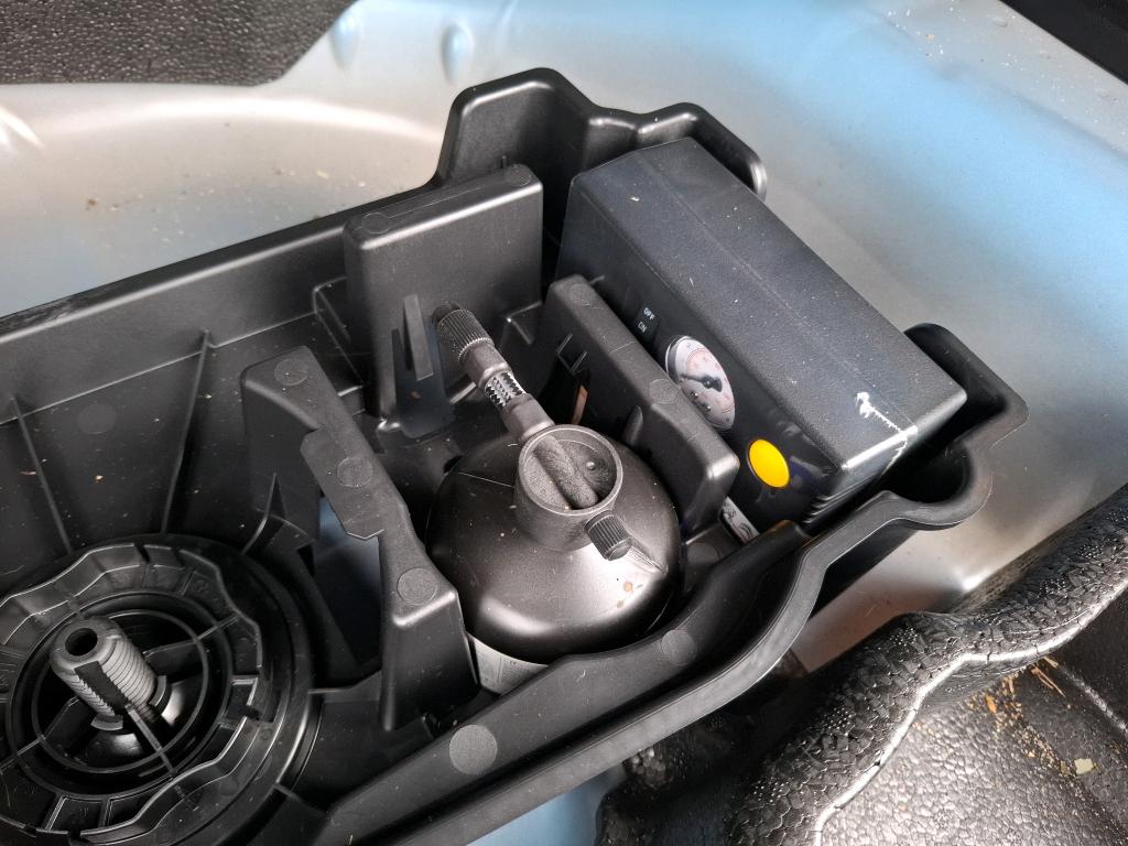 Peugeot 2008 PureTech 100 S&S BVM6 Active 2024