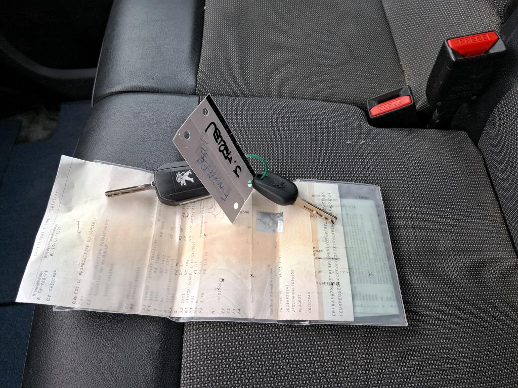 Peugeot EXPERT FGN TOLE STANDARD 2.0 BLUEHDI 120 S&S BVM6 ASPHALT 2021