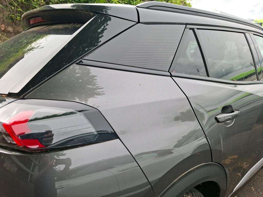Peugeot 2008 PureTech 130 S&S EAT8 GT 2021