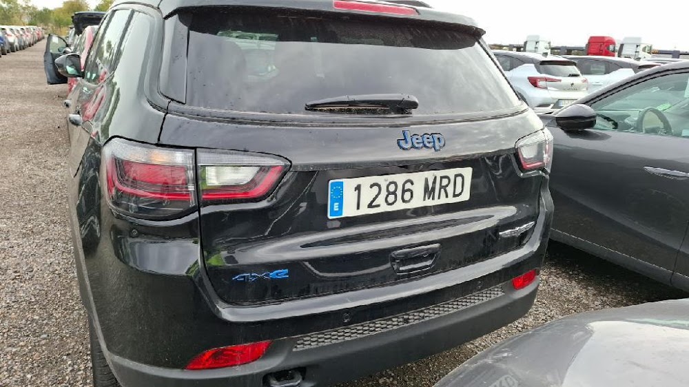 Jeep Compass Compass Trailhawk 1.3 PHEV 240hp E6D AT EAWD