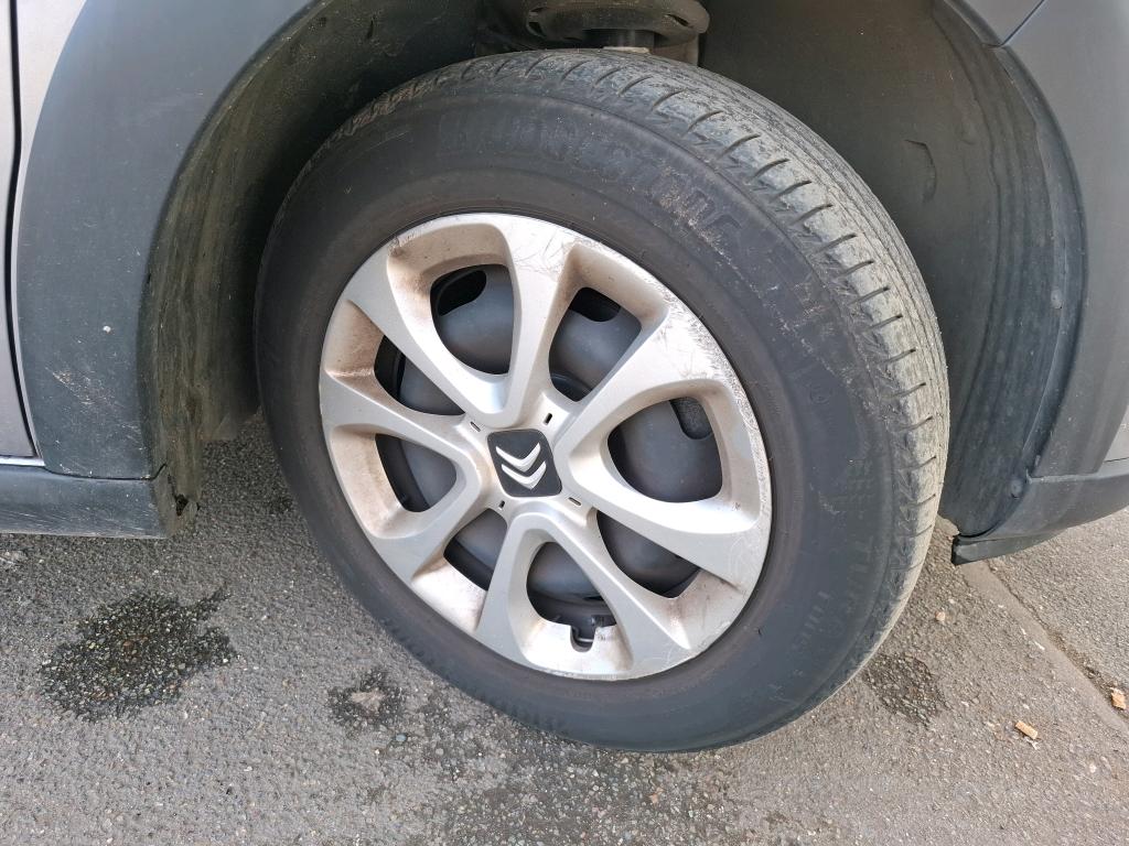 Citroen C3 PureTech 83 ch BVM5 You 2024