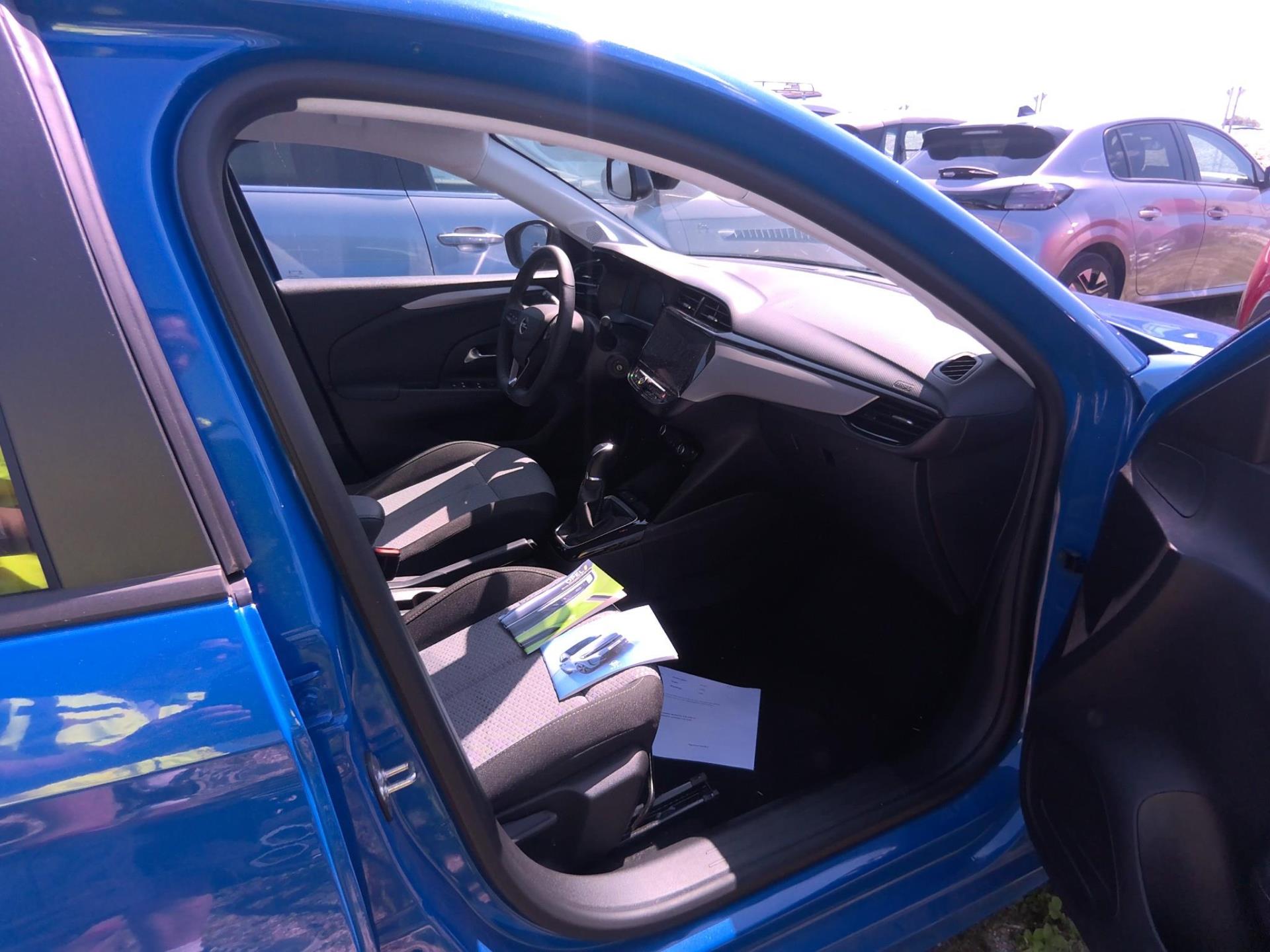 Opel Corsa 1.2 75 ch BVM5  2024