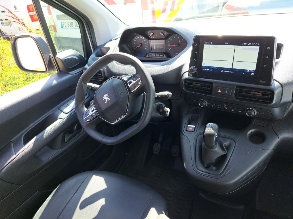 Peugeot PARTNER FOURGON STANDARD 650 KG BLUEHDI 100 S&S BVM5 ASPHALT 2021