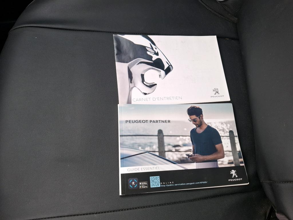 Peugeot PARTNER FOURGON STANDARD 650 KG BLUEHDI 75 BVM5 PREMIUM 2020