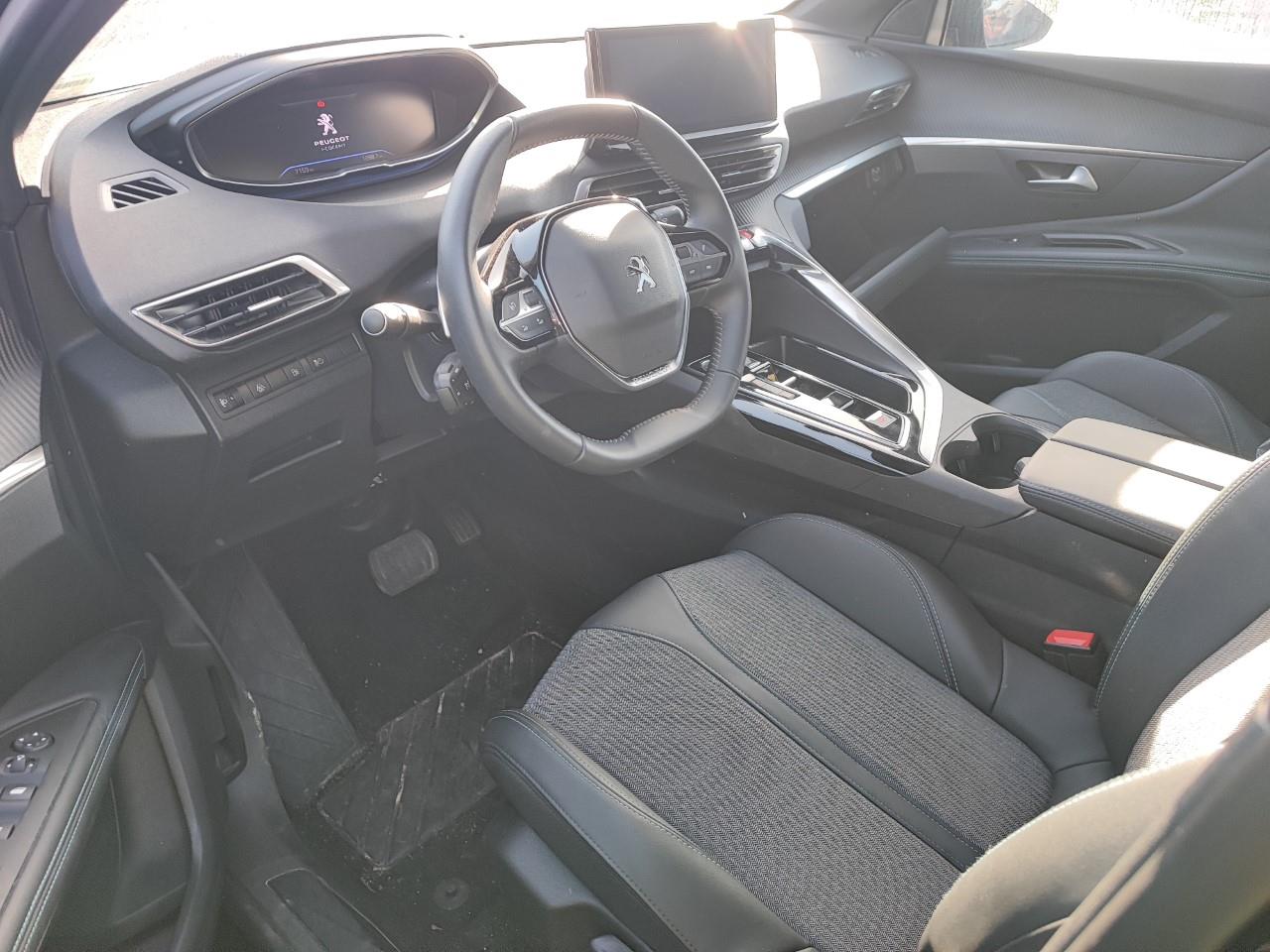 Foto Peugeot 3008 Hybrid 3