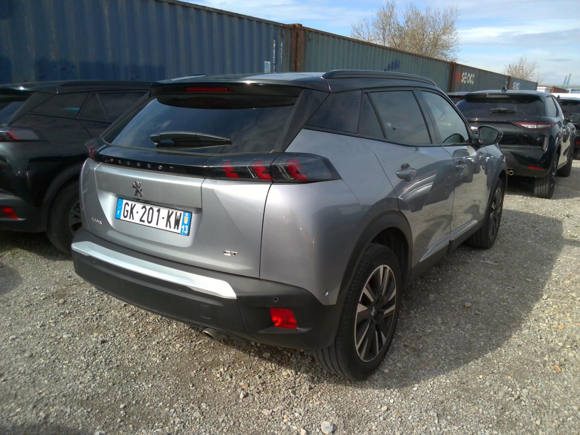 Peugeot 2008 BlueHDi 130 S&S EAT8 GT Pack 2022