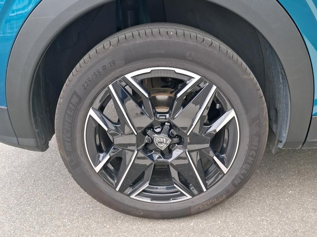 Peugeot 3008 Hybrid 145 e-DCS6 GT 2025