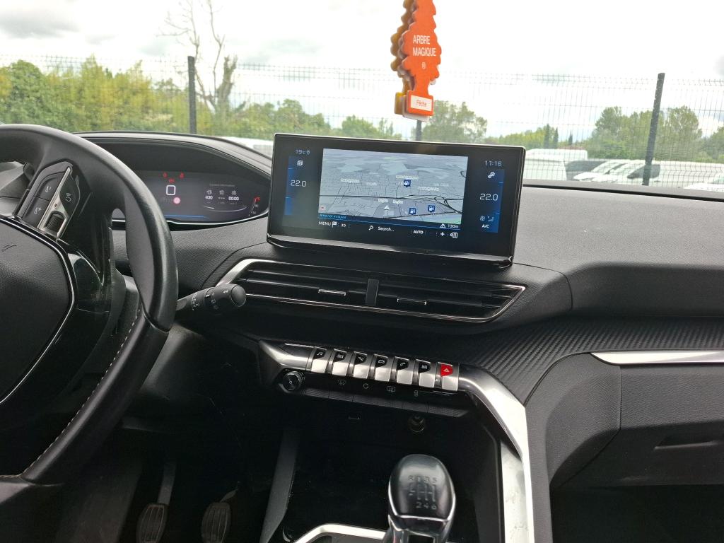 Peugeot 3008 PureTech 130ch S&S BVM6 Active Pack 2022