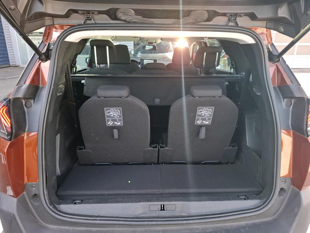 Peugeot 5008 BlueHDi 130ch S&S BVM6 Active Pack 2022