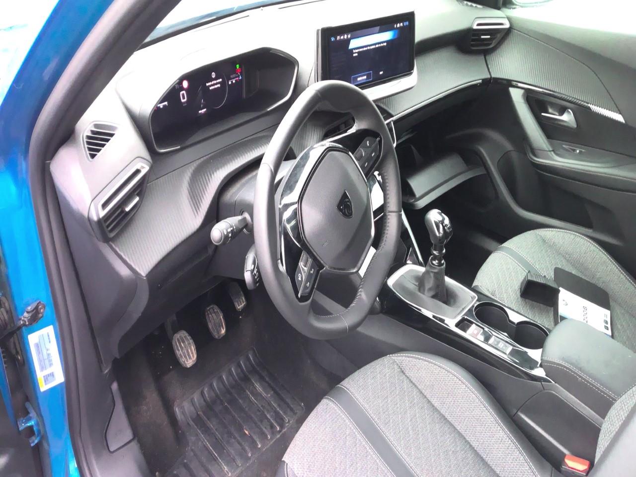 Foto Peugeot 2008 5