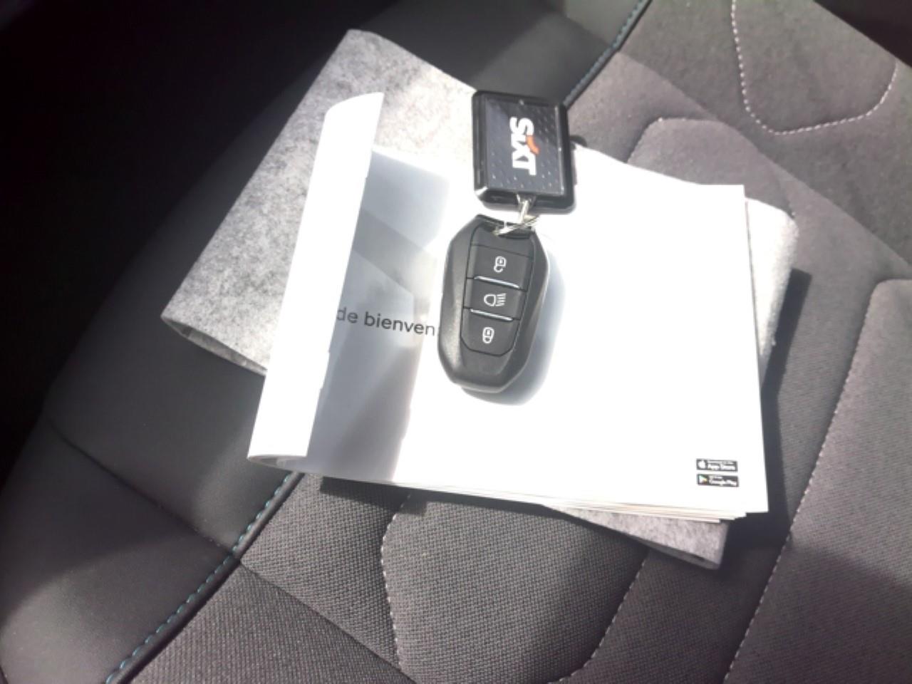 Foto Citroën C4 X 10