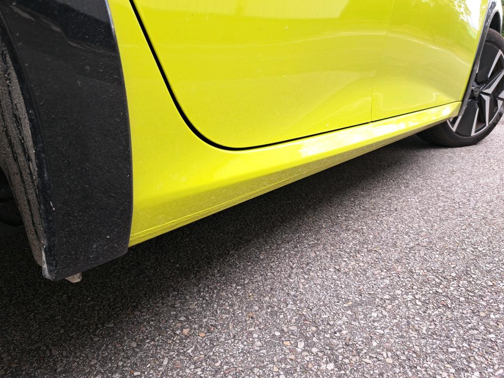 Peugeot 208 Hybrid 110 e-DCS6 GT 2025