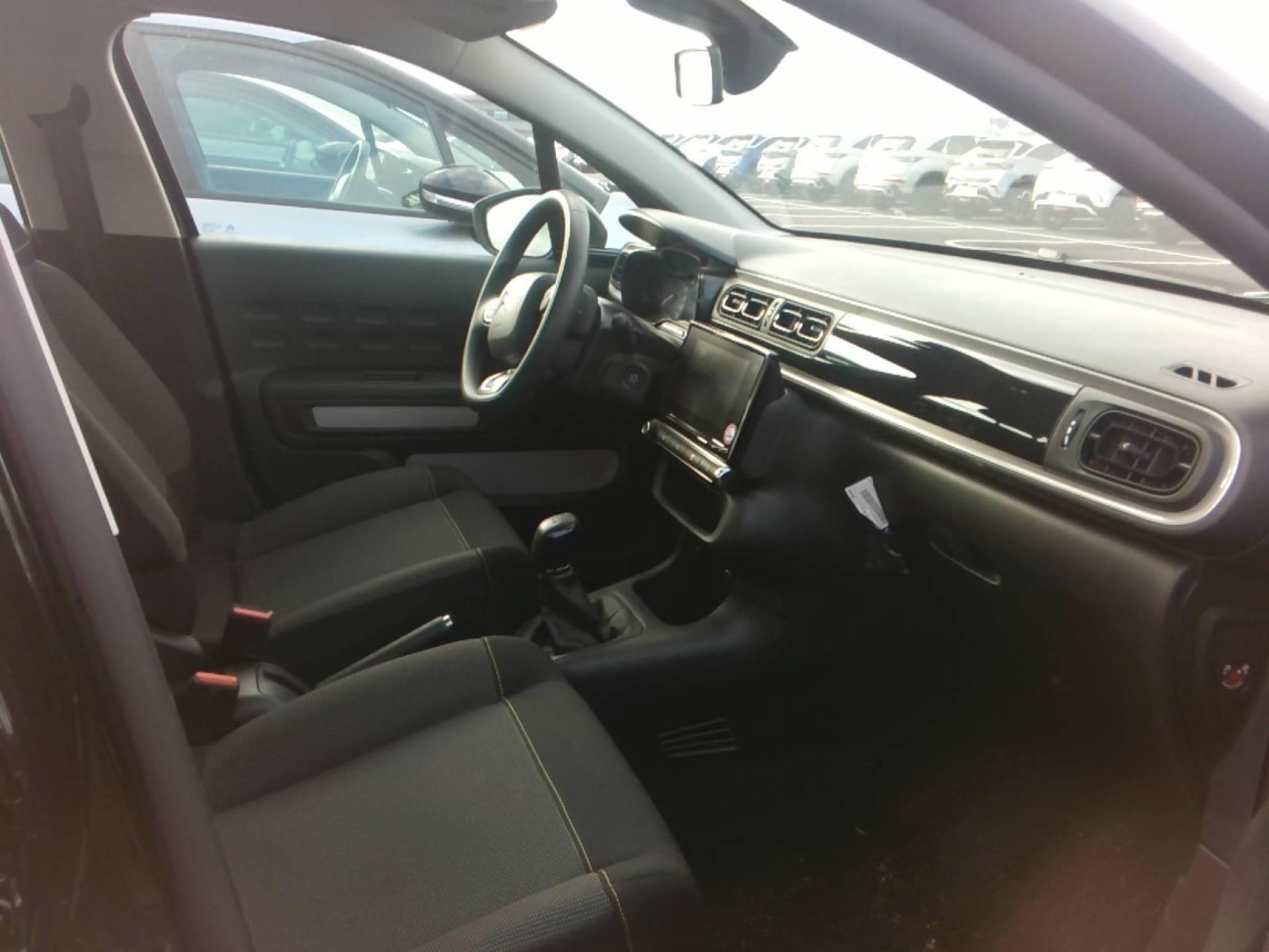 Citroen C3 PureTech 83 ch BVM5 Plus 2024