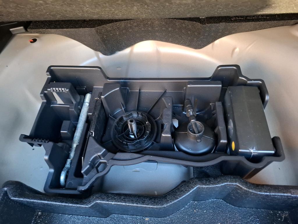 Peugeot 2008 PureTech 130 S&S EAT8 Allure 2023