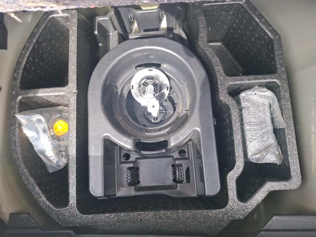 Peugeot 208 PureTech 100 S&S EAT8 Allure Pack 2022