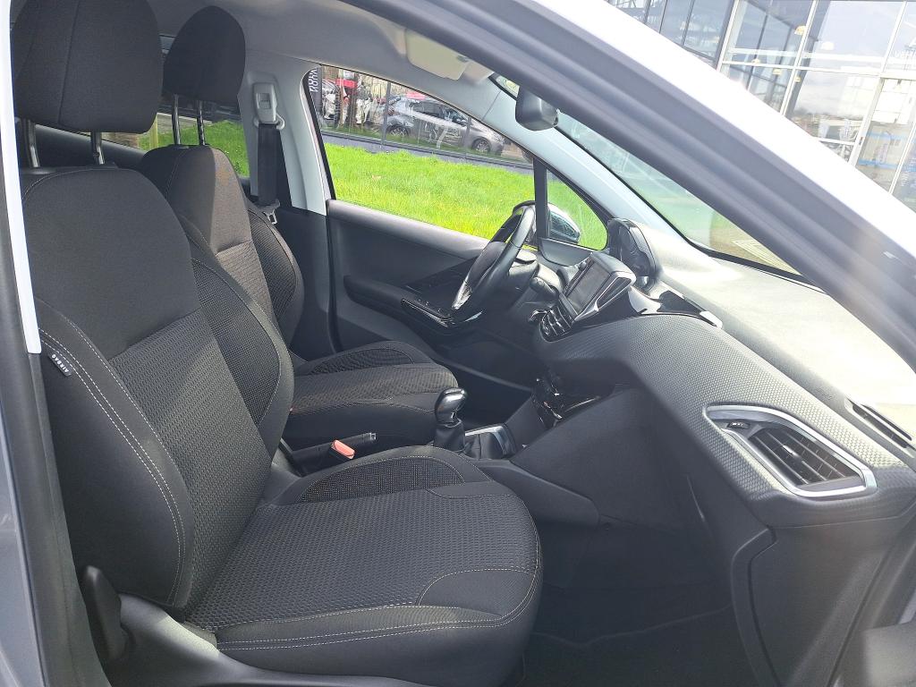 Peugeot 208 PureTech 82ch S&S BVM5 Allure 2019
