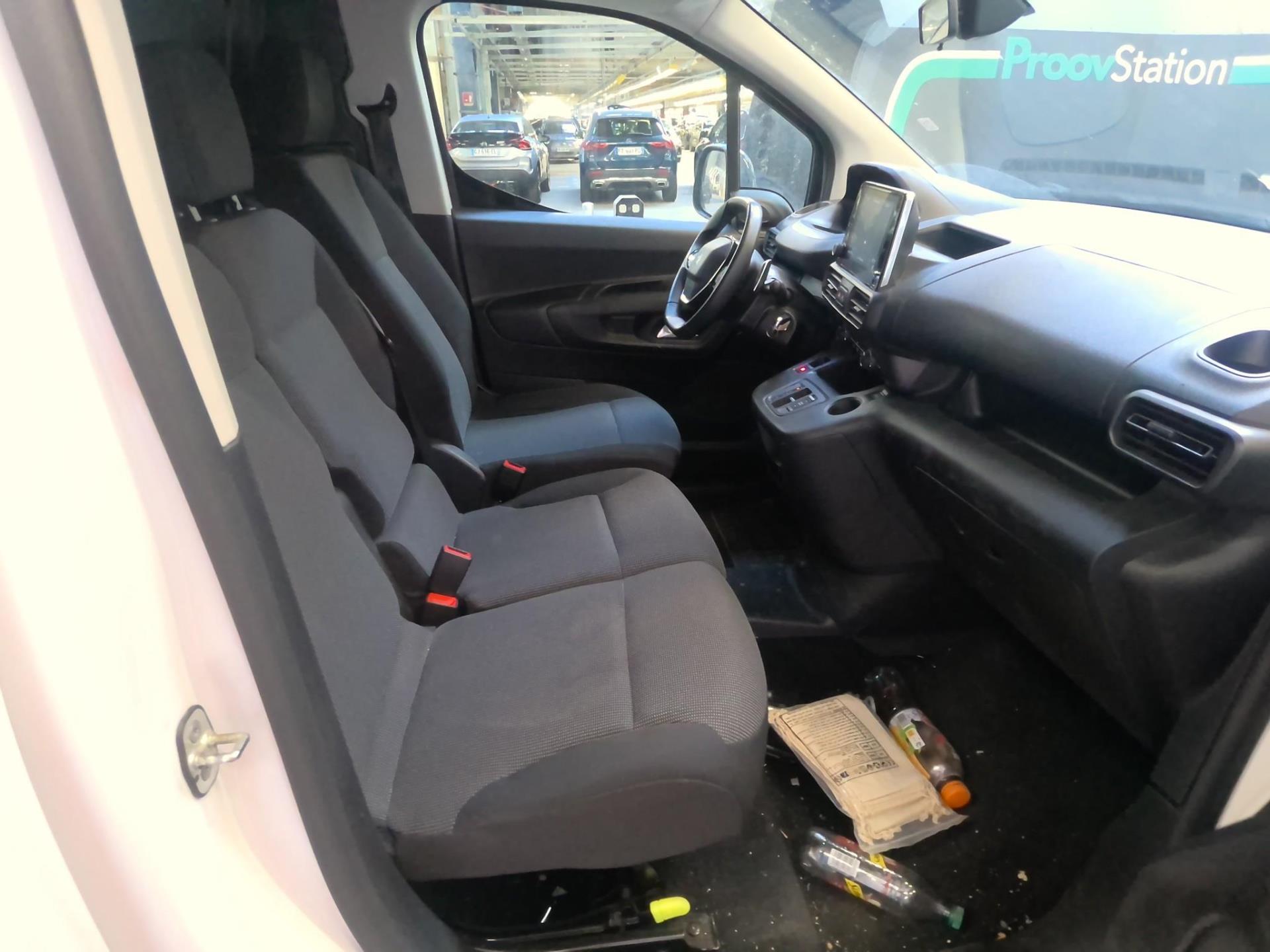 Peugeot PARTNER FOURGON M 1000 KG BLUEHDI 130 S&S EAT8 2024